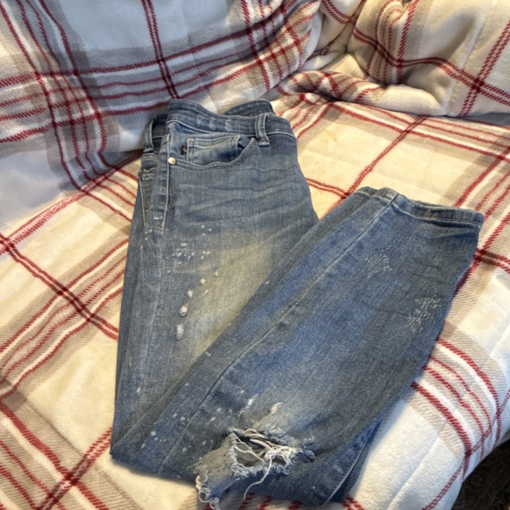 Judy Blue Jeans Women Blue Denim Medium Wash Button Zip Distressed 5-Pocket